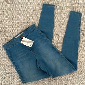 NWT Asos Slim Fit Denim Jeggings, Size 26